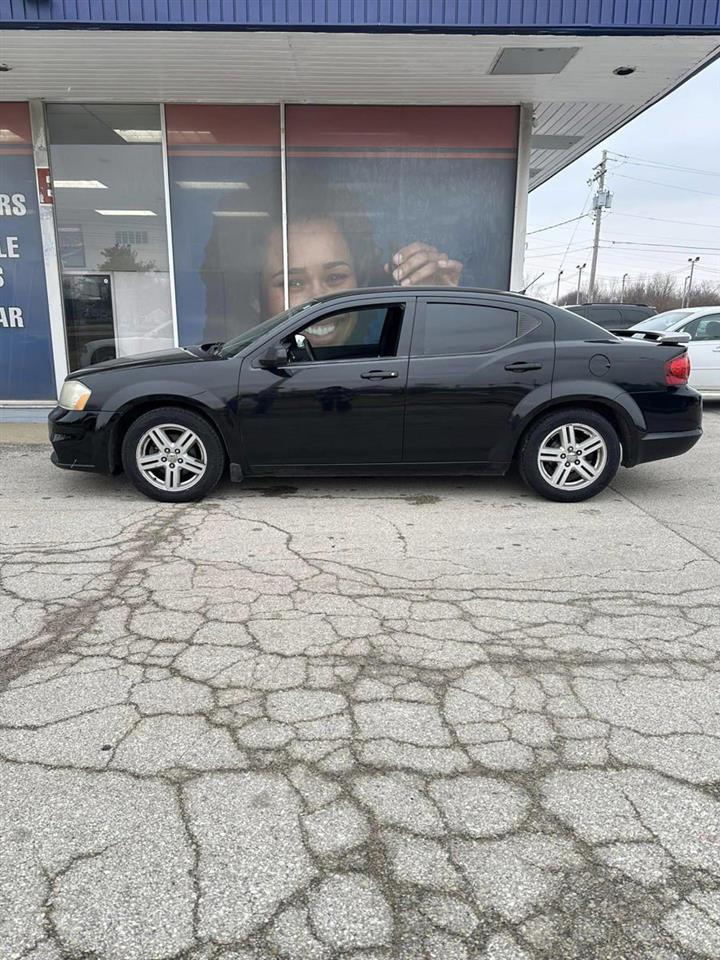 2013 Dodge Avenger SE