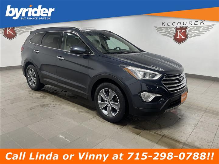 2016 Hyundai Santa Fe SE