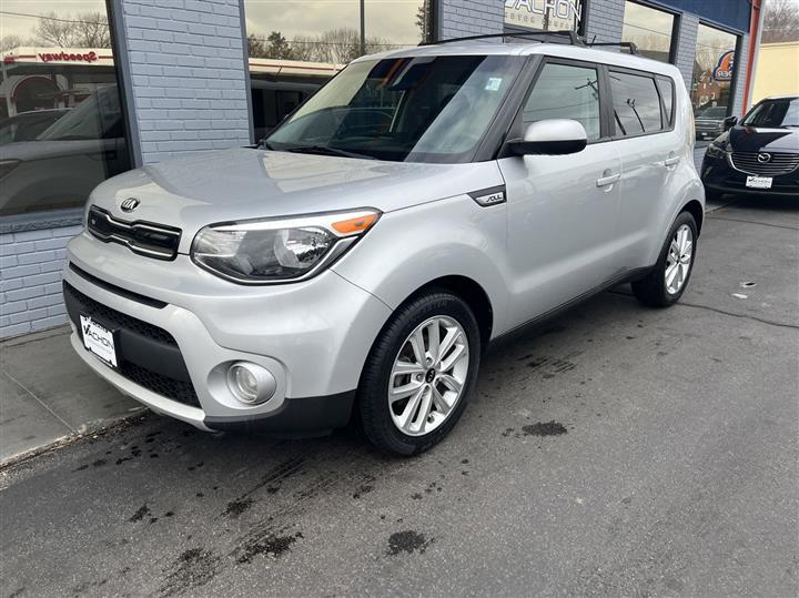 2017 Kia Soul +