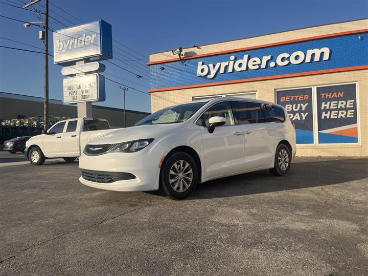 2017 Chrysler Pacifica Touring